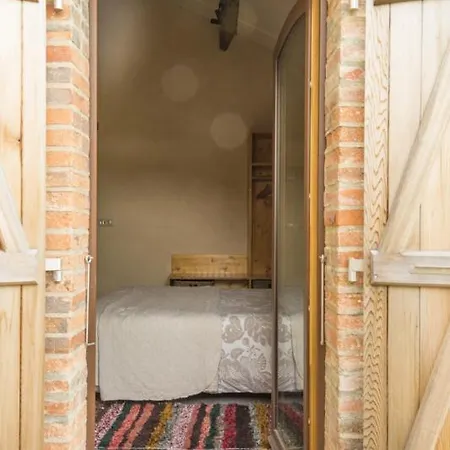 Lägenhet La Ferme Du Marais Girard *